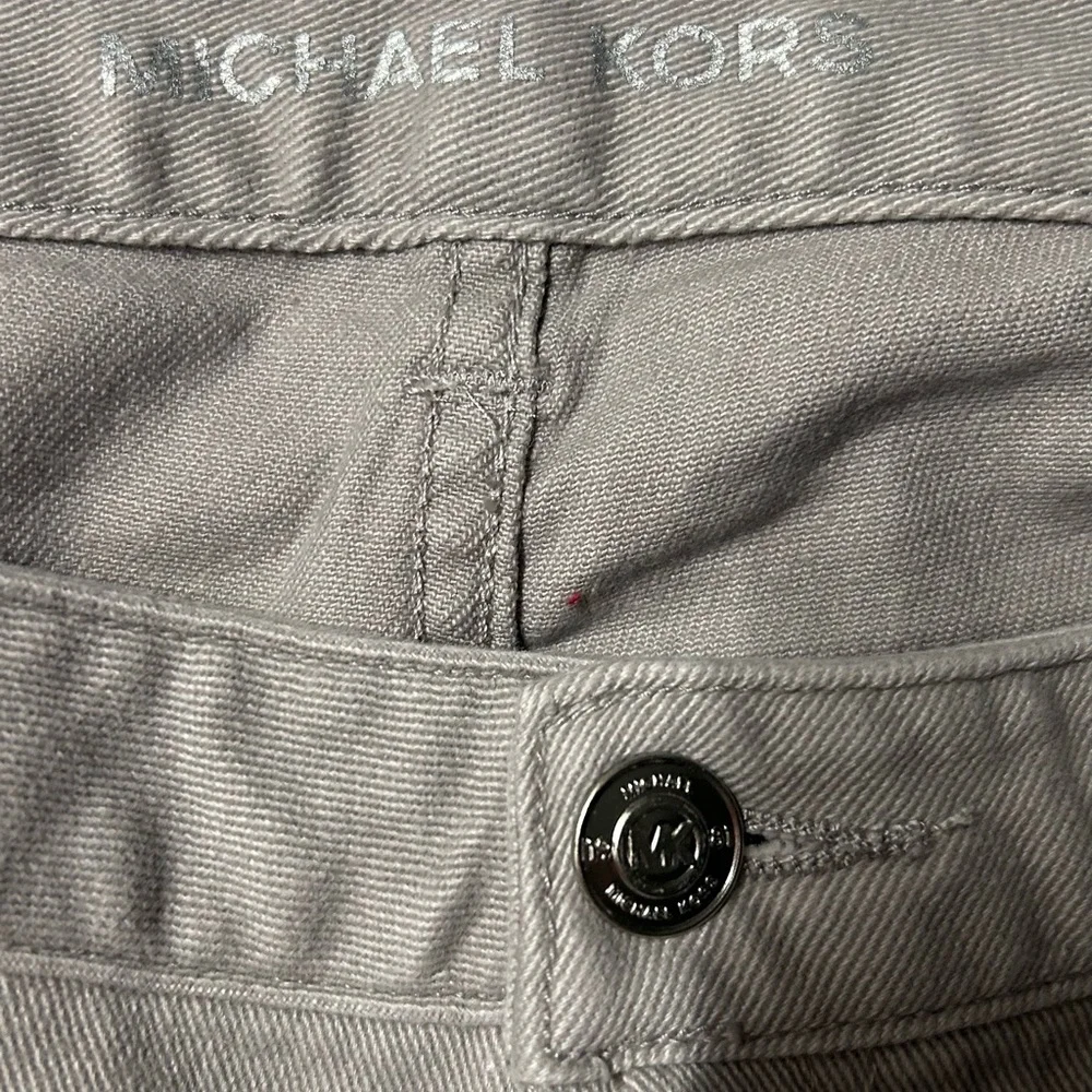 Michael Kors women’s size 12 crop skinny‎ gray denim jeans
